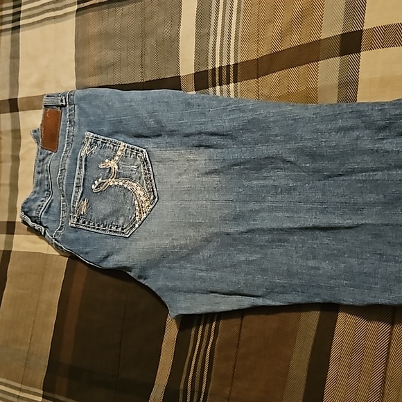 Jeans - Picture 1 of 3